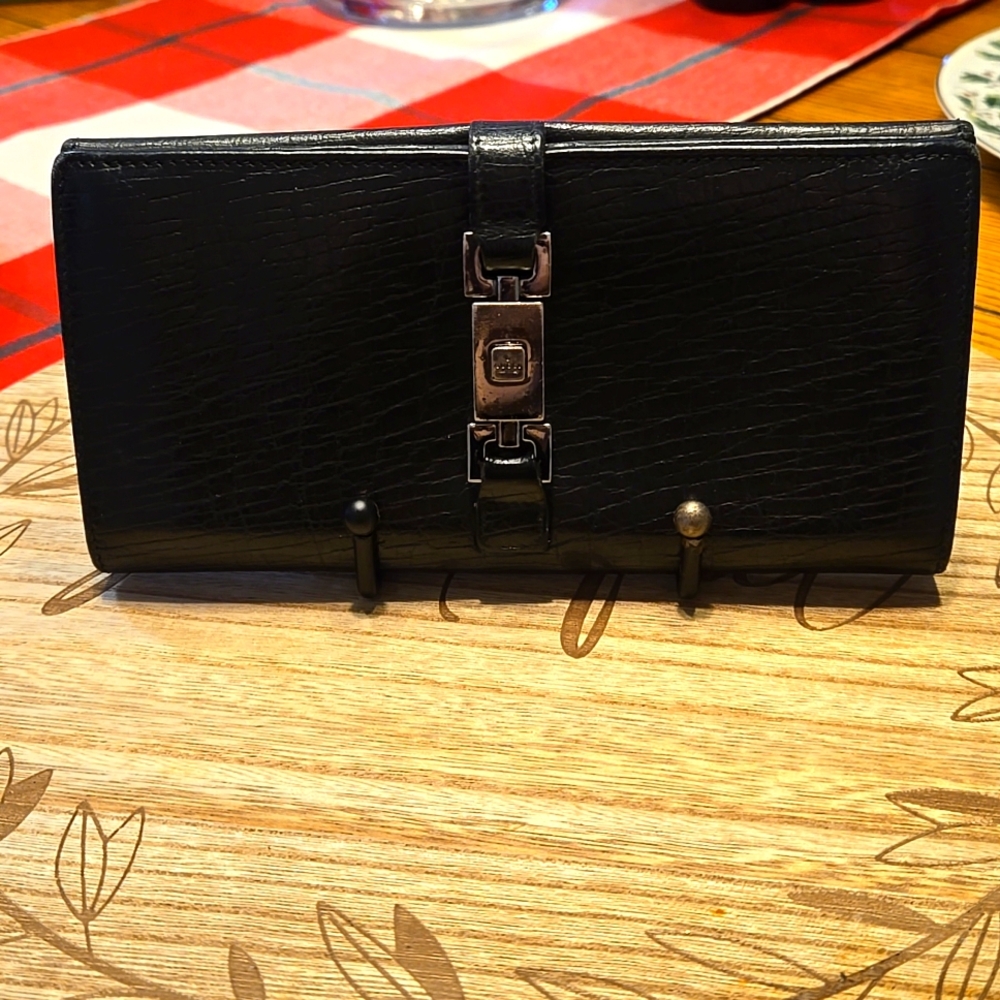 Authentic Gucci Jackie Long Wallet, Black Leather Silver Accents Vintage